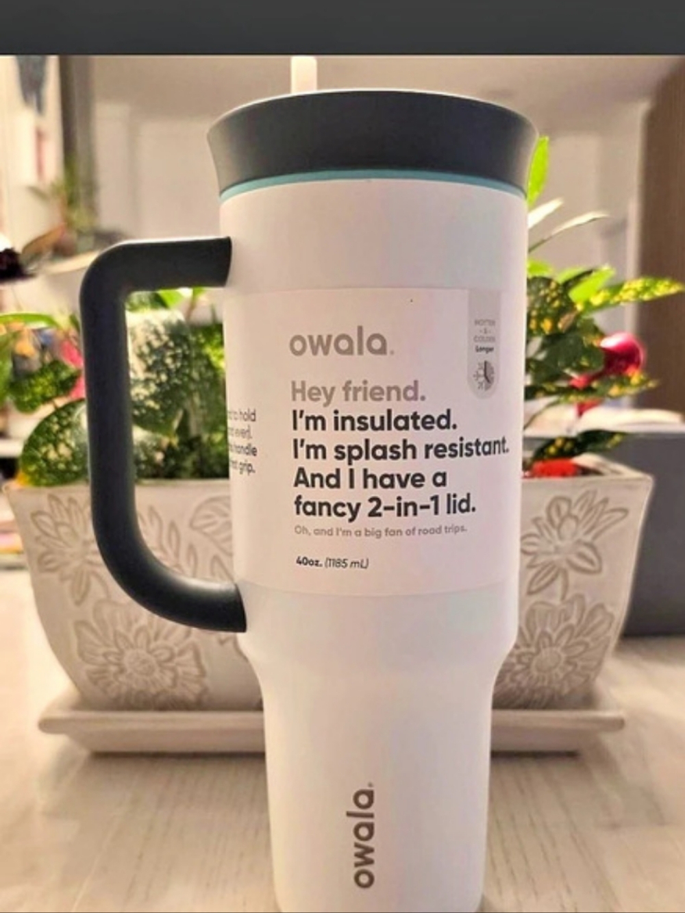 Owala 40 oz 2-in-1 Lid Travel Tumbler White & Black